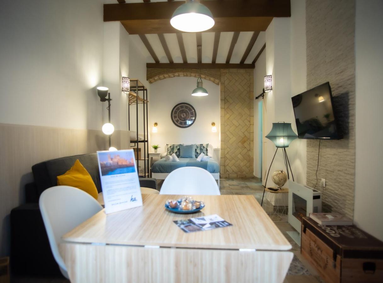 Gades Ha Loft Apartment Кадис Екстериор снимка